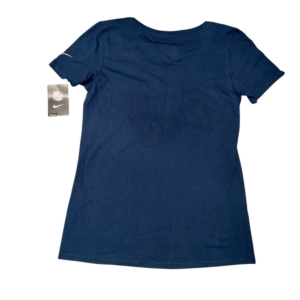 The Nike Tee NWT NFL LA Rams Womens Medium Shirt‎